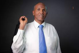 Daawo,Baashe Cabdi Gaboobe oo soo bandhigay Khaladaadkii ka dhacay Madaxtaabashada Ururada Siyaada ee 1000-kii Qof.