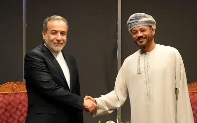 Iiraan iyo Cuman oo keliya ayaa go’aamin doona mustaqbalka marinka Hormuz