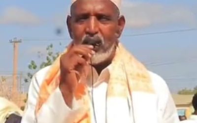Garaad Cabdirisaaq Garaad Soofe oo Buuhoodle kaga dhawaaqay nabad iyo is dhex gal