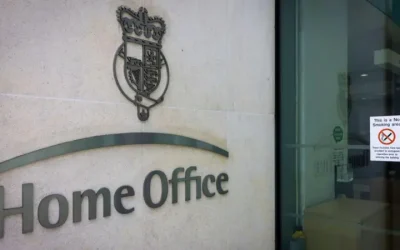 UK- oo soo saartay sharci cusub oo qabanaya qaxootiga iyo magan-galyo doonka