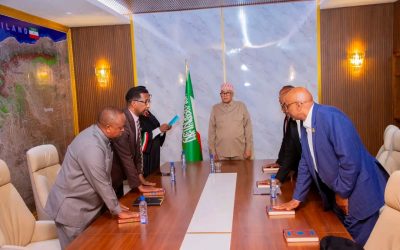 Masuuliyiin maanta la dhaariyay Iyo Madaxweynaha oo ka hadlay