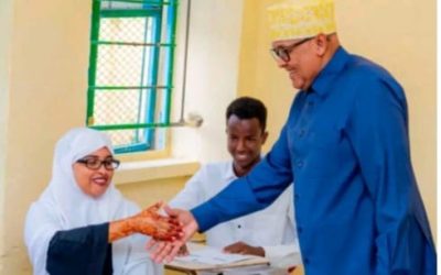 Madaxweyne Cirro oo hambalyo iyo bogaadin u dirayaa dhammaan ardayda Somaliland ee ku guulaysatay Imtixaannadii…